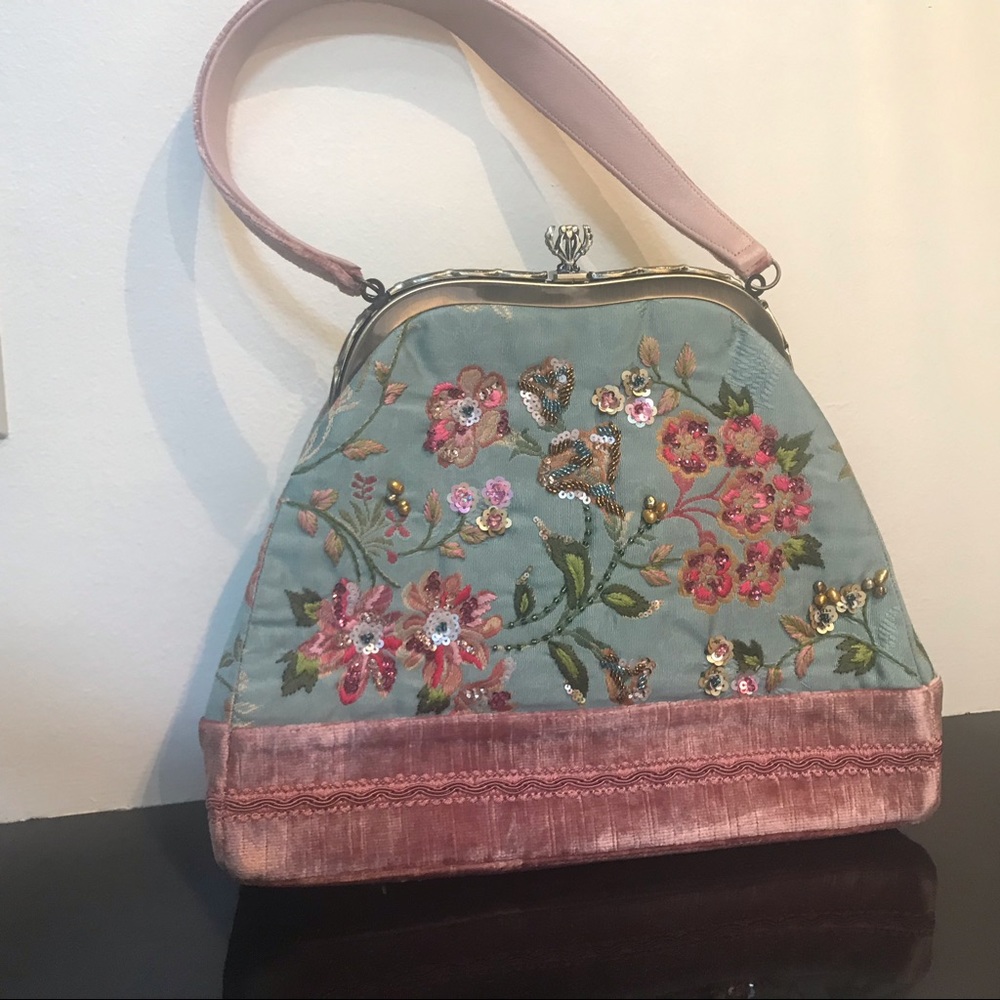 Pat Vini Beaded Sequined embroidered handbag